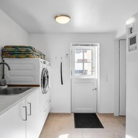 Awesome In Aero With Wifi