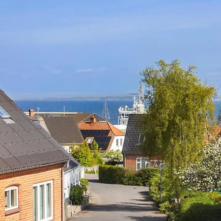 Awesome In Aero With Wifi 度假居 瑟比