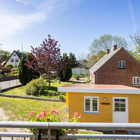 Awesome In Aero With Wifi