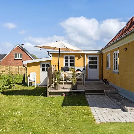 Holiday home Awesome In Aero With Wifi