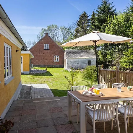 Holiday home Awesome In Aero With Wifi *